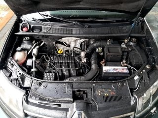 RENAULT LOGAN EXPR 10 Motor