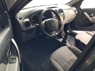 RENAULT LOGAN EXPR 10 Porta e interior motorista
