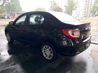 RENAULT LOGAN EXPR 10 Traseira Passageiro