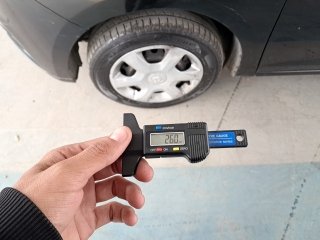 RENAULT LOGAN LIFE10MT Pneu dianteiro dir.