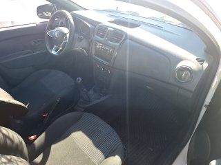 RENAULT LOGAN LIFE10MT Porta e interior passageiro