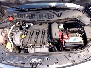 RENAULT MEGANEGT DYN 16 Motor