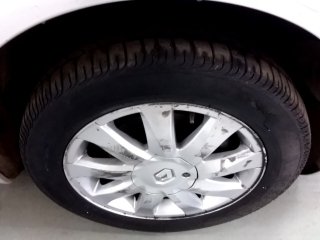 RENAULT MEGANEGT DYN 16 Pneu dianteiro dir.