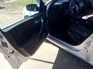 RENAULT MEGANEGT DYN 16 Porta e interior motorista
