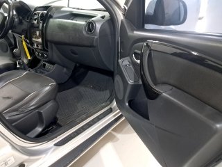 RENAULT OROCH 20 DYN42 Porta e interior passageiro