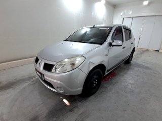 RENAULT SANDERO EXP1016V Frente Motorista