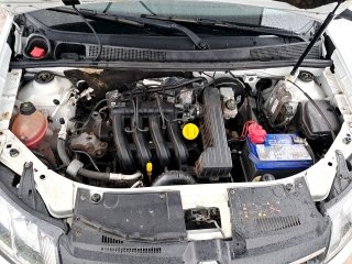 RENAULT SANDERO EXPR 10 Motor