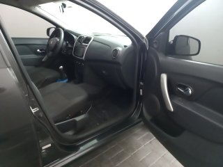 RENAULT SANDERO EXPR 10 Porta e interior passageiro
