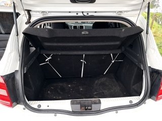 RENAULT SANDERO EXPR 10 Porta malas