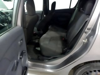 RENAULT SANDERO LIFE10MT Bancos traseiros