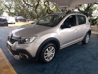 RENAULT SANDERO SZE10MT Frente Motorista