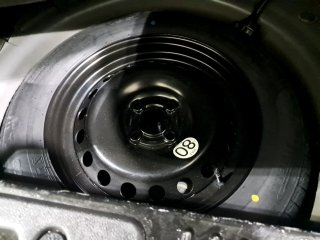 RENAULT SANDERO SZE16MT Estepe