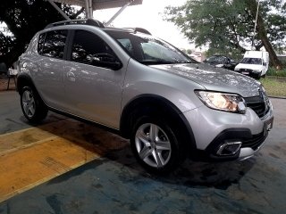 RENAULT SANDERO SZE16MT Frente Passageiro