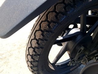 SHINERAY JET 50 Pneu traseiro dir.