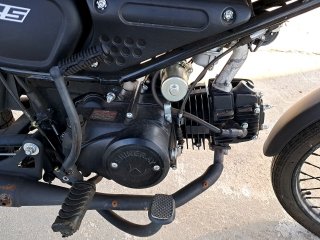SHINERAY WORKER 125  Motor