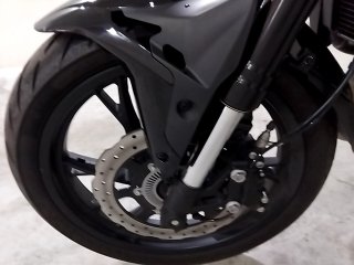 SHINERAY XY 250-5  Pneu dianteiro esq.
