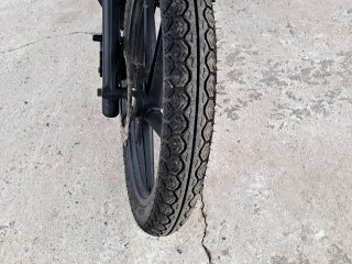 SHINERAY XY125-6A  Pneu dianteiro dir.