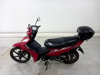 SHINERAY XY125-6A  Porta e interior motorista