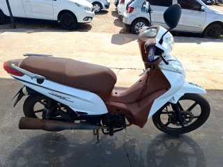 SHINERAY XY125-6A Porta e interior passageiro