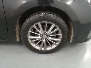 TOYOTA COROLLA XEI20FLEX 2 4p Pneu dianteiro dir.
