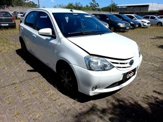 TOYOTA ETIOS HB XS 15 MT Frente Passageiro