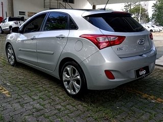 Traseira Motorista