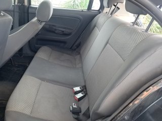 VOLKSWAGEN GOL 1.0 Bancos traseiros