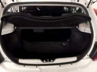 VOLKSWAGEN GOL 1.0L MC4 Porta malas