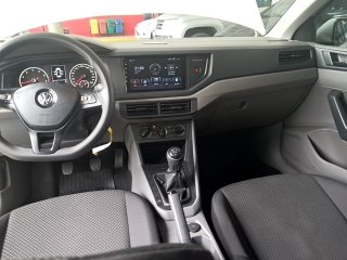 VOLKSWAGEN POLO 1.6 MSI TOTAL FLEX MANUAL Painel completo