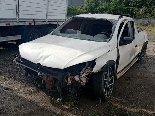 Volkswagen Saveiro Saveiro Highline 1.6 T. Flex 8V CD