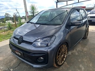VOLKSWAGEN UP MOVE MDV Frente Motorista