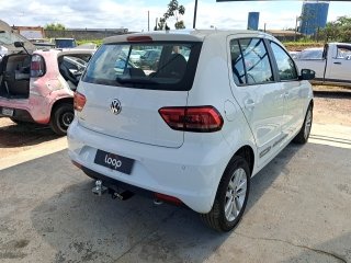 VW FOX CONNECT MB Traseira Passageiro