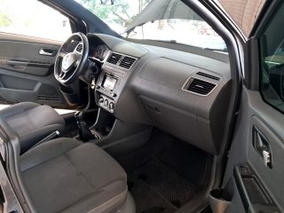 VW FOX RUN MBV Porta e interior passageiro