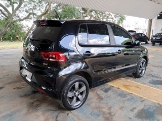 VW FOX RUN MBV Traseira Passageiro