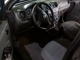 VW GOL 1.6 POWER Porta e interior motorista
