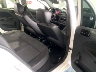 VW GOL 1.6L MB5 Bancos traseiros