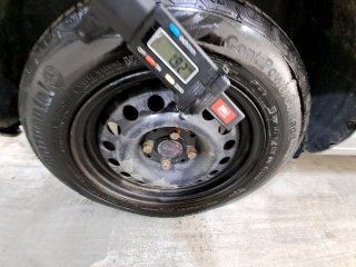 VW GOL CITY MB S Pneu traseiro dir.