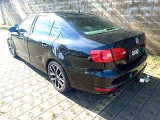 VW JETTA 2.0 Traseira Motorista