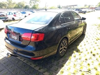 VW JETTA 2.0 Traseira Passageiro