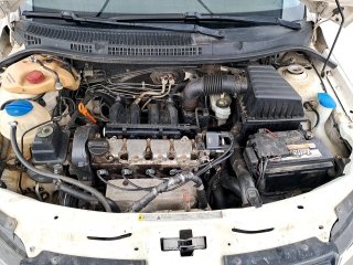 VW NOVO VOYAGE 1.6 Motor
