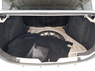 VW NOVO VOYAGE 1.6 Porta malas