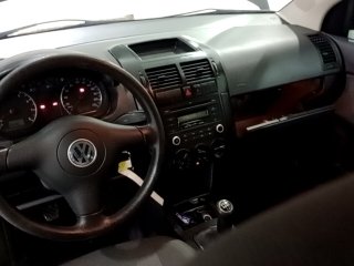 VW POLO SEDAN 1.6 Painel completo