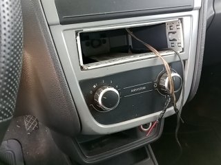 VW SAVEIRO 1.6 CS Kit multimídia