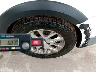 VW SAVEIRO CD CROSS MA Pneu dianteiro dir.