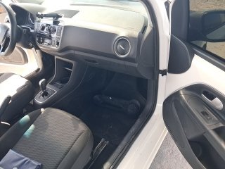 VW UP MOVE SCV Porta e interior passageiro