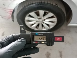 VW VIRTUS CL AD Pneu dianteiro esq.