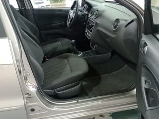VW VOYAGE CL MA Porta e interior passageiro