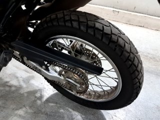 YAMAHA CROSSER Z ABS Pneu traseiro esq.