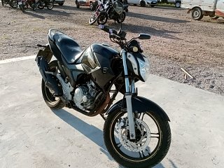 YAMAHA FAZER YS250 Frente Passageiro