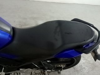YAMAHA FZ15 FAZER ABS Bancos traseiros